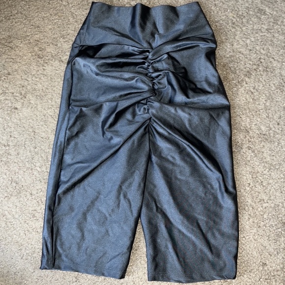 Charcoals Gray Spandex Biker Shorts - Picture 5 of 6